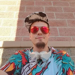 Meet your Posher, Kenny